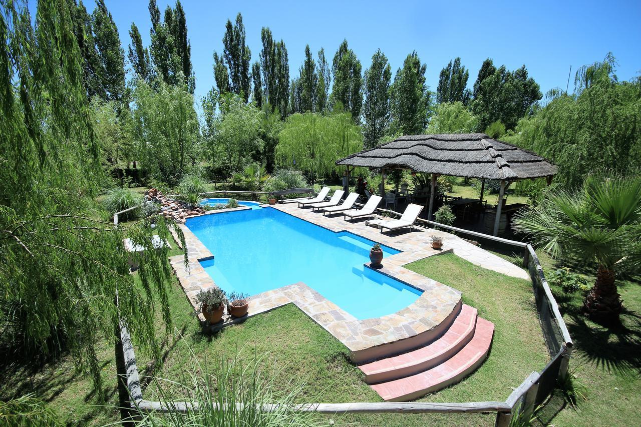 Готель Cabanas El Pueblo Escondido Сан-Рафаель Екстер'єр фото